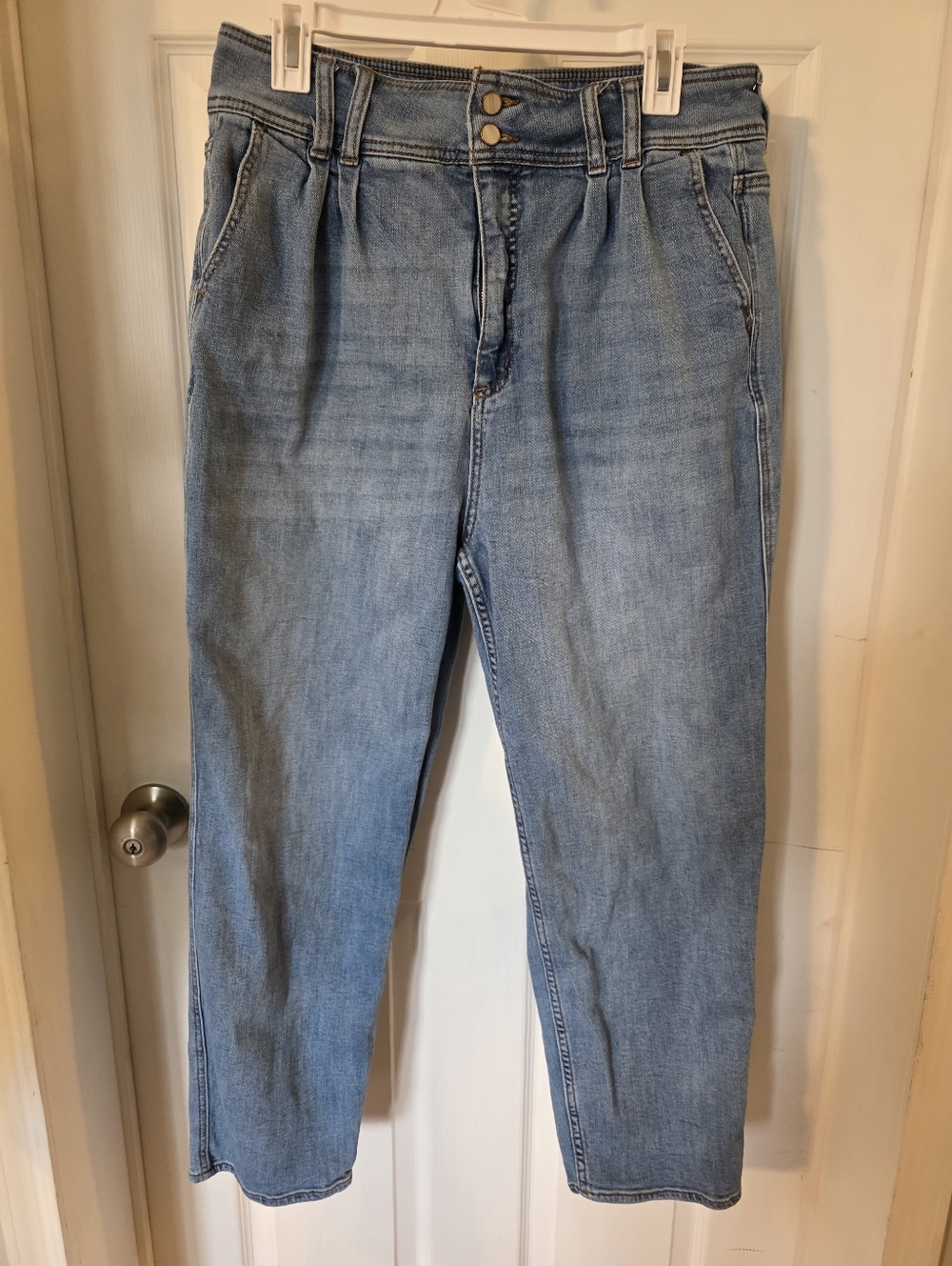 Pilcro Ultra High Rise Pleated Trouser Jeans